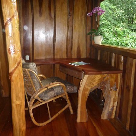 Topos Tree House Cahuita Bagian luar foto
